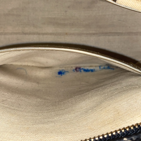 Celine - Salky Carriage Tote - Picture 15 of 16